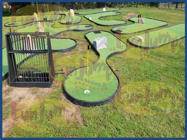 Deluxe Mini Golf - 5